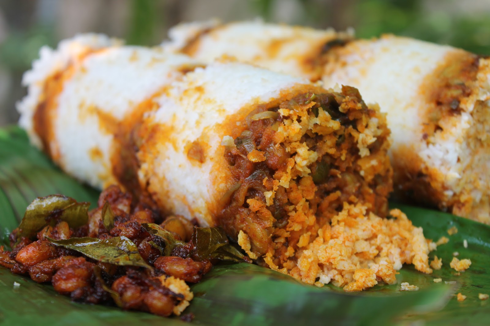 Prawn puttu
